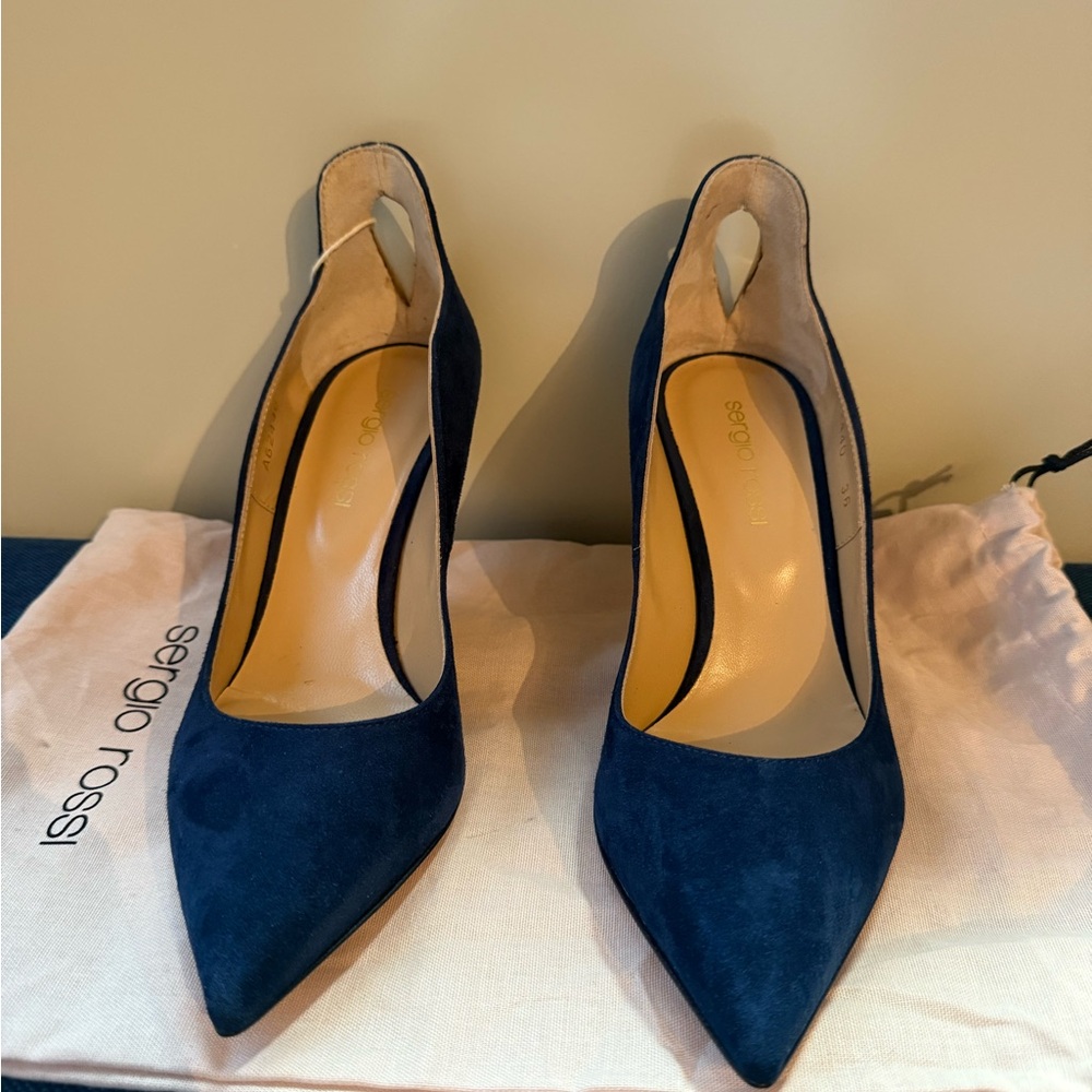 Sergio Rossi Navy Suede Heels 36 BRAND NEW